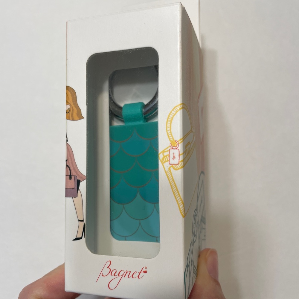 Bagnet purse bag holder magnetic- new - teal mermaid
